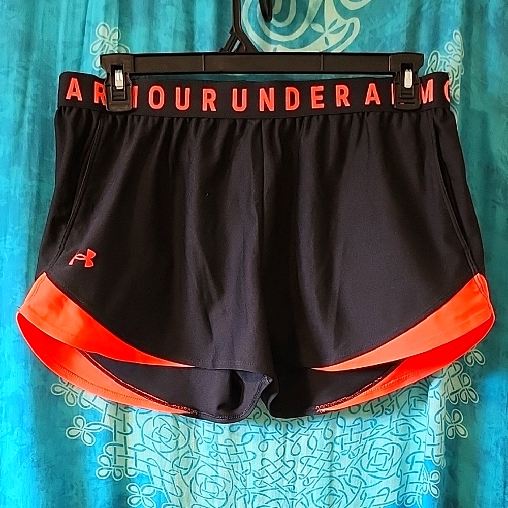 Under Armour Women's Black Shorts with Orange Trim XL